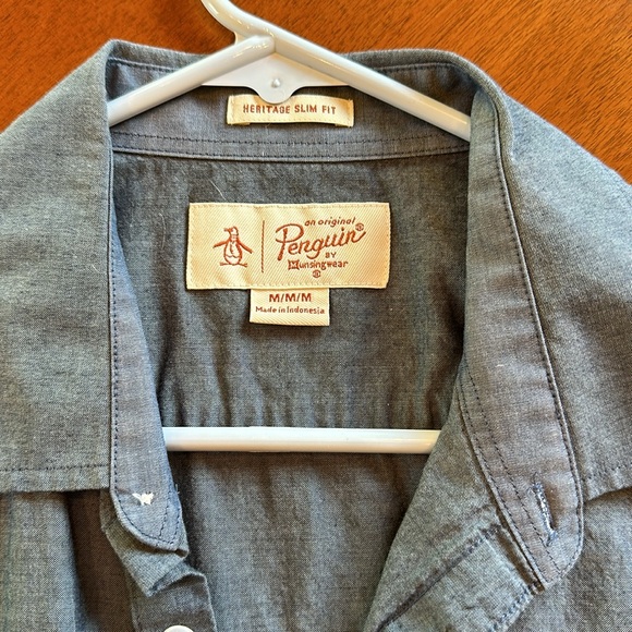 Great short sleeve button up by Original Penguin. Men’s medium; blue w stripes - Picture 2 of 8